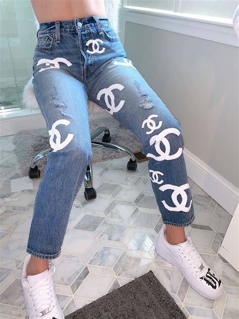 chanel levi vintage jeans